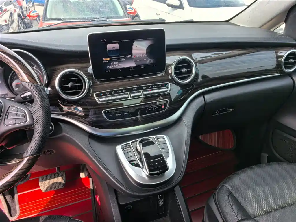 Mercedes-Benz V-Class 2018 V 260 Pilot Edition China V фото 15