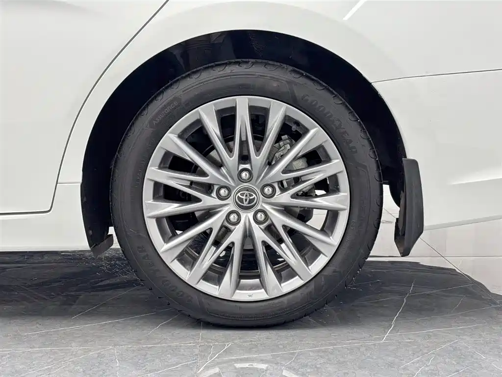 Toyota Avalon 2024 Model Hybrid 2.0L Prestige Edition фото 24