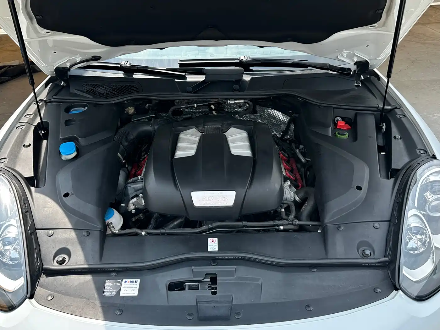 Porsche Cayenne 2015 Cayenne 3.0T фото 32