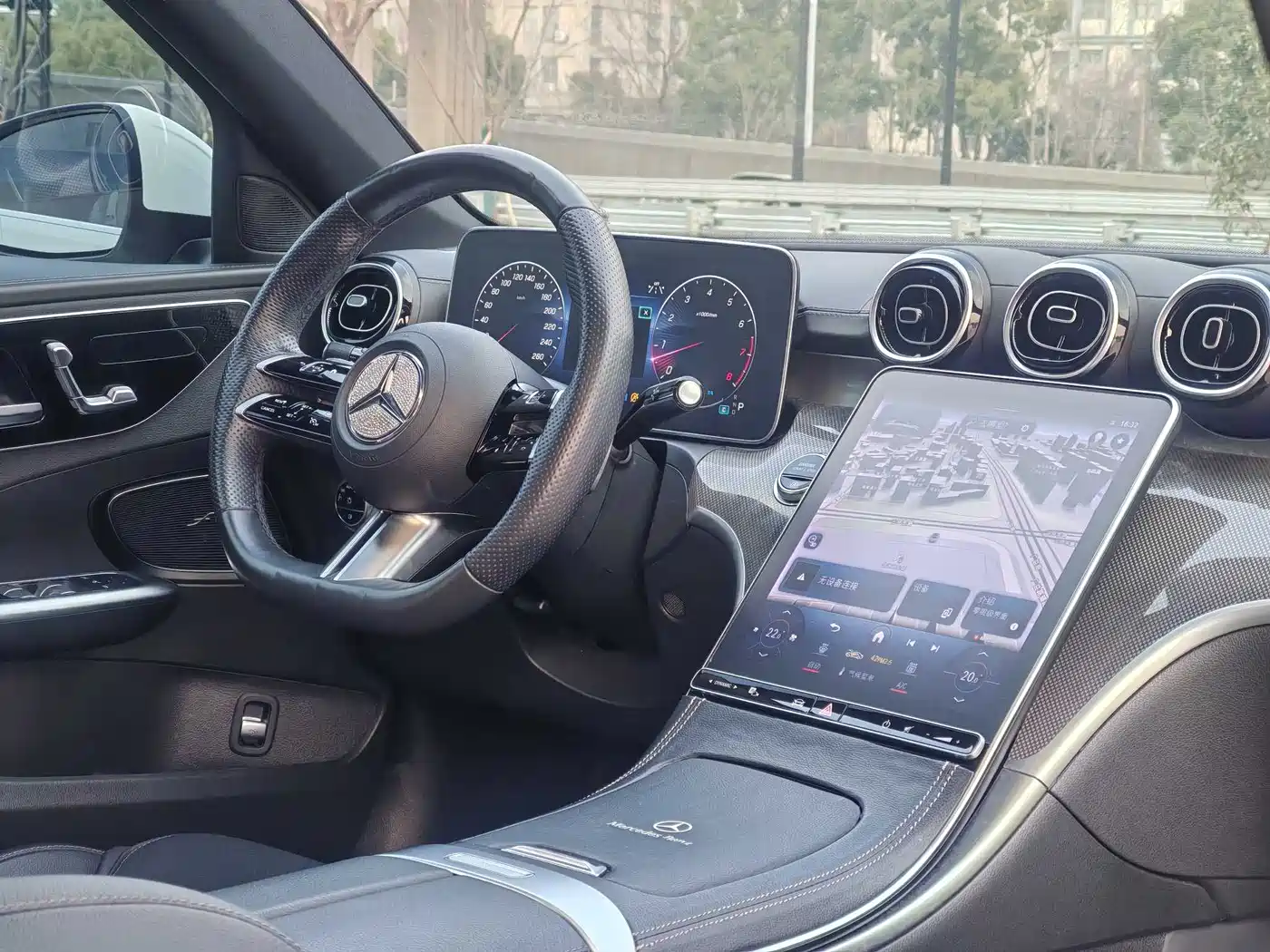 Mercedes-Benz C-Class 2023 C 200 L Sport фото 14