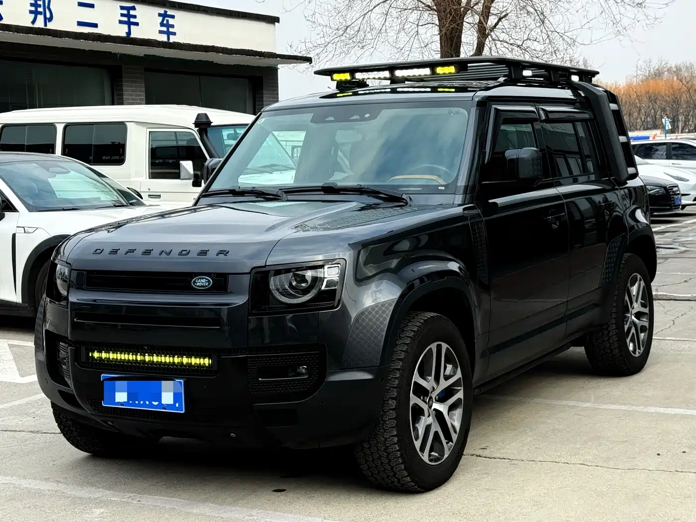 Land Rover Defender 2024 110 3.0T P400 Dark Special Edition
