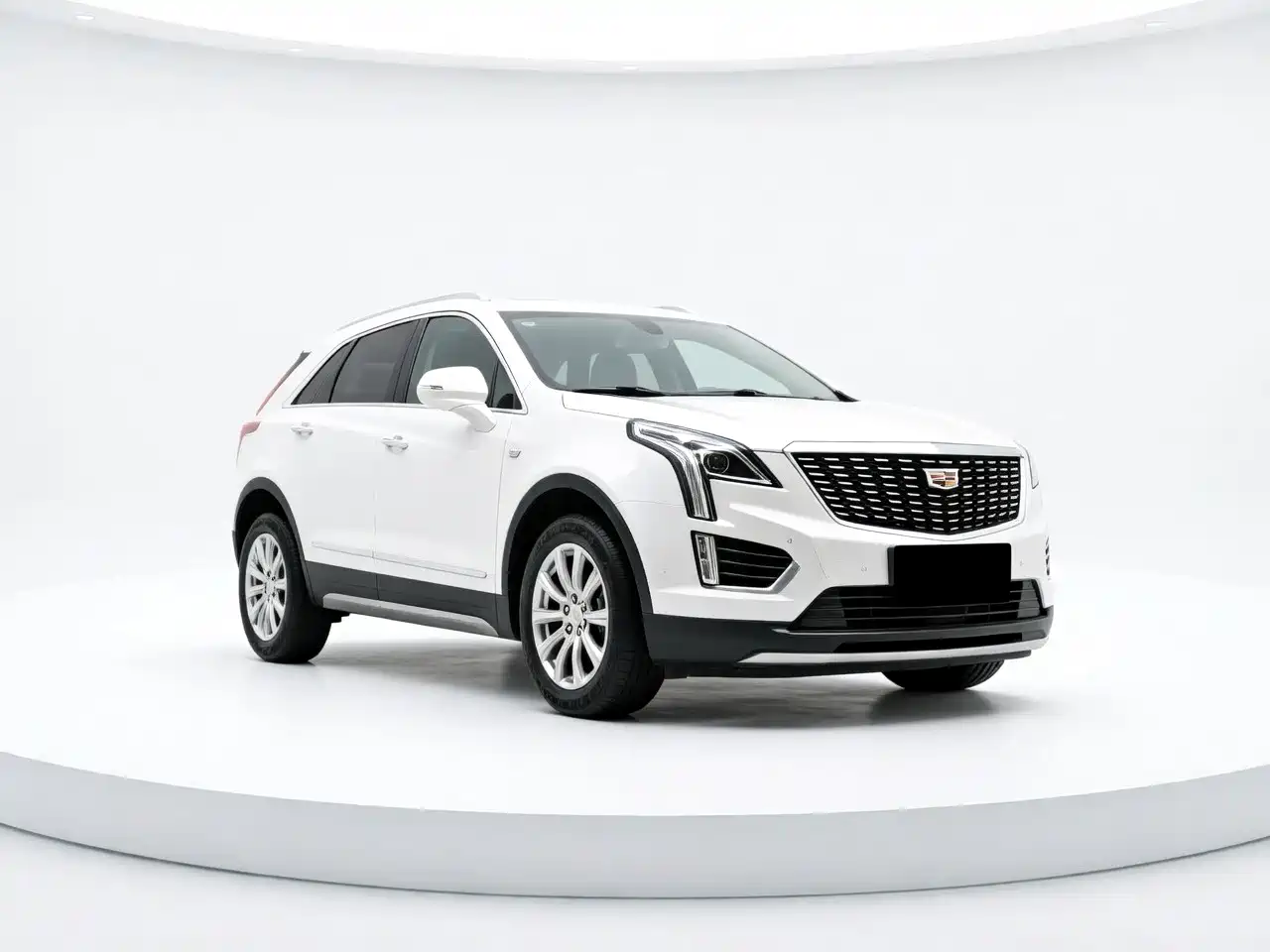 Cadillac XT4 2021 28T FWD Premium Edition фото 4