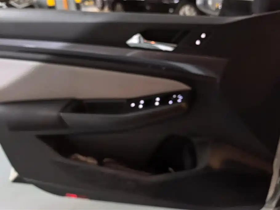Volkswagen Bora 2024 200TSI Manual Smooth Ride Edition фото 7