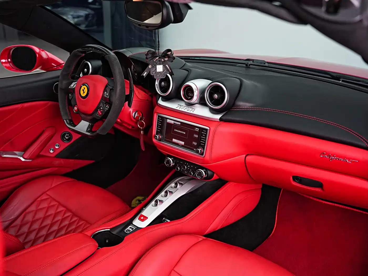 Ferrari California T 2015 2015 3.9T Standard