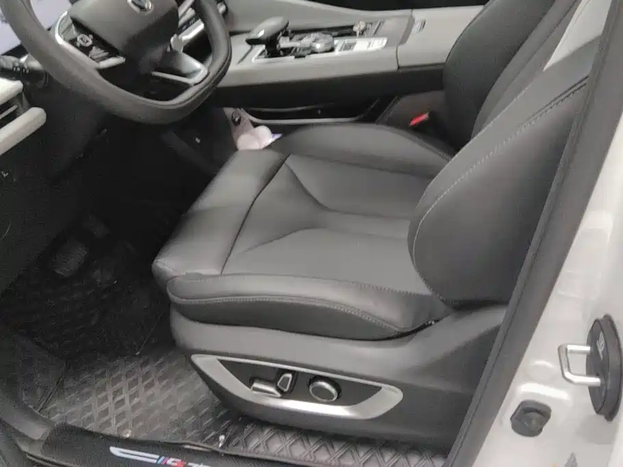Changan CS75 PLUS 2026 2026 1.5T New Blue Whale Champion Edition