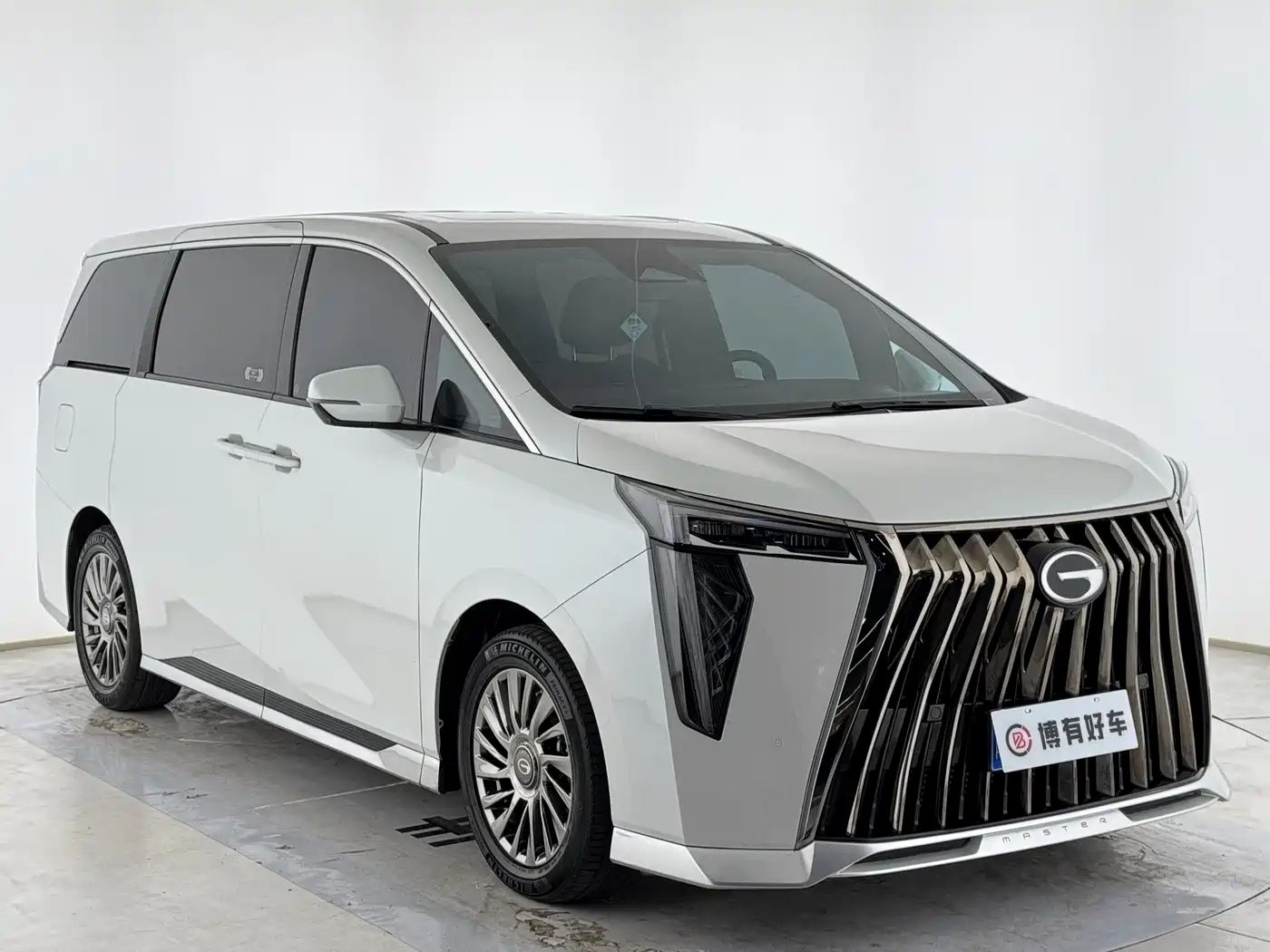GAC TRUMPCHI M8
