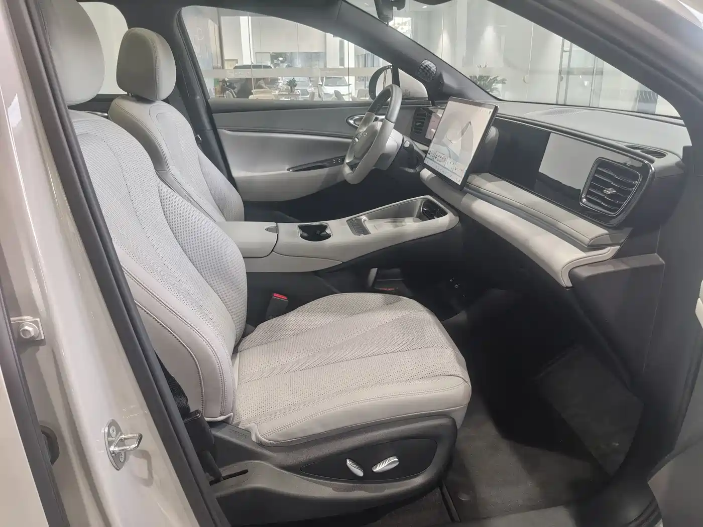 BYD Sealion 06 New Energy 2025 EV 605 Pilot Pro Edition фото 12