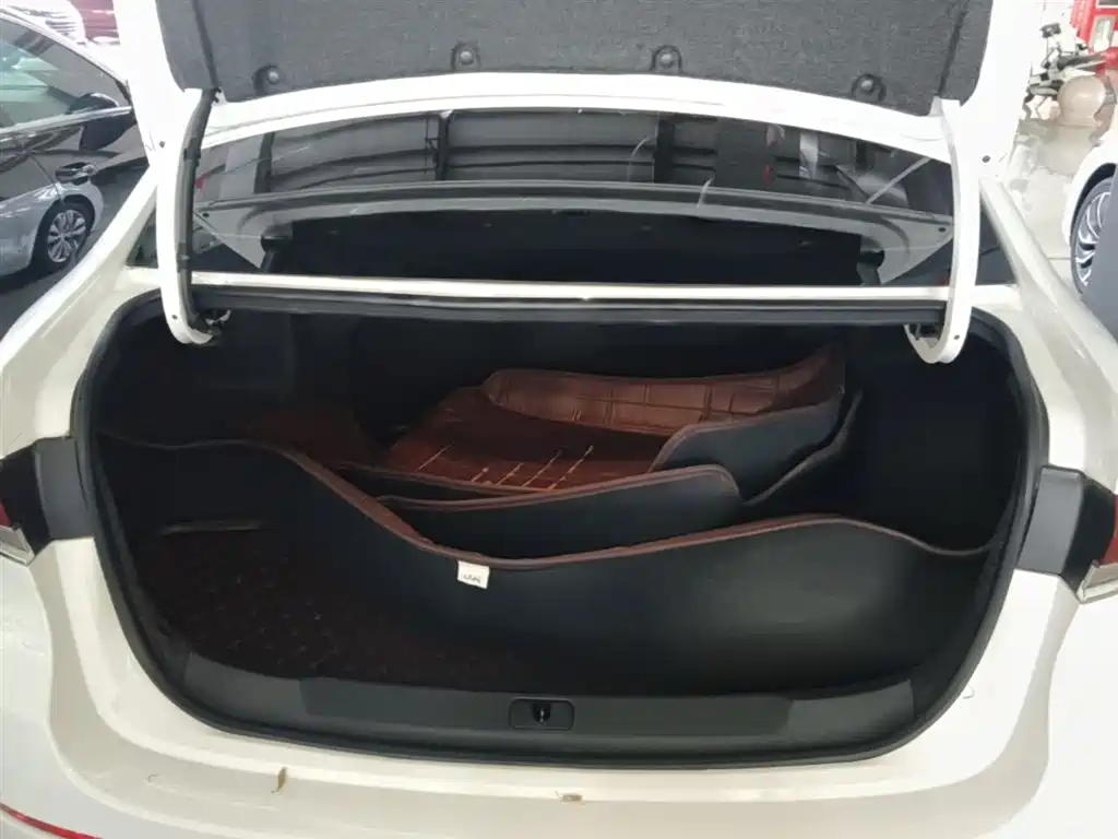 Buick Excelle 2021 Facelift Exemplar 1.5L Auto Elite фото 19