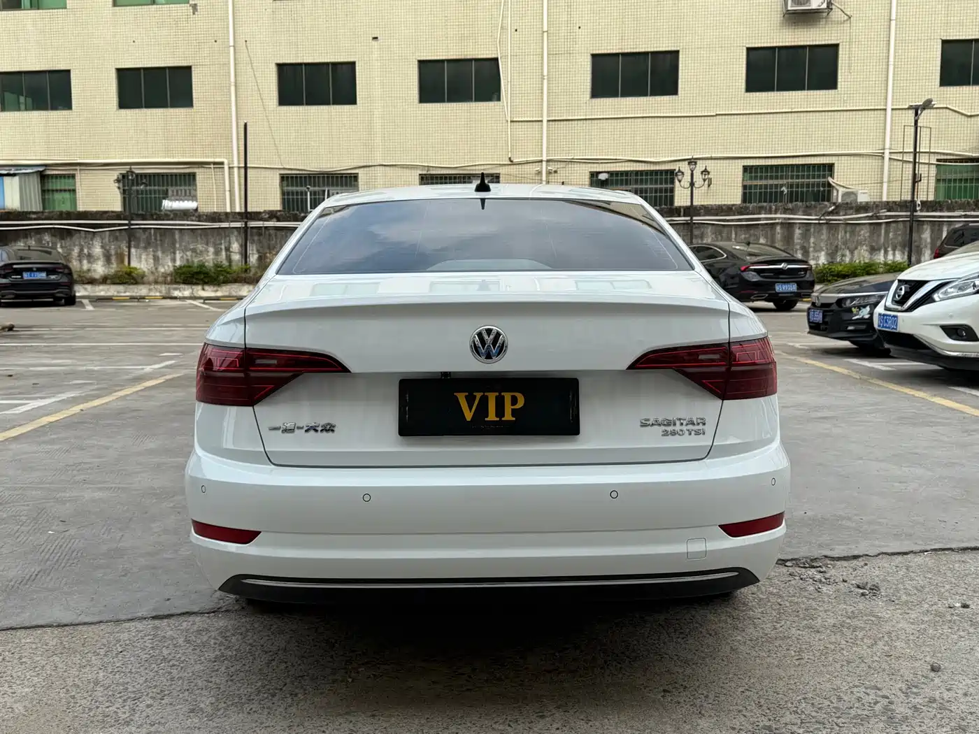 Volkswagen Sagitar 2021 280TSI DSG 30th Anniversary Edition фото 4