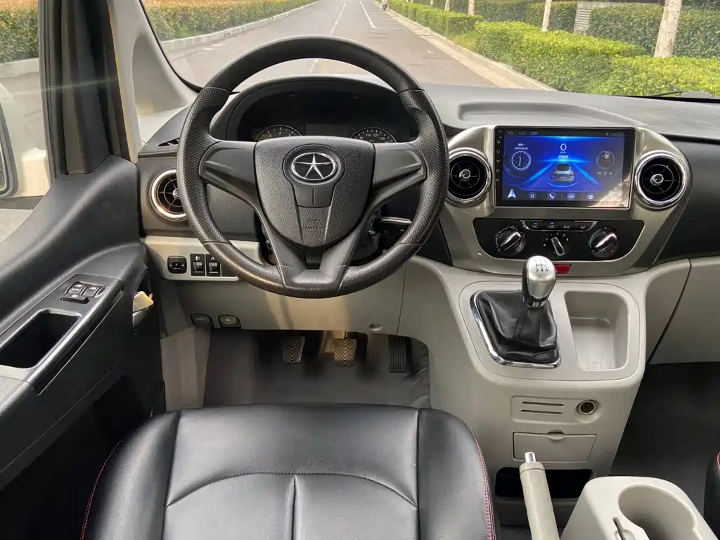 JAC Refine M3 2016 2016 IKEA Edition 1.6L Luxury Smart