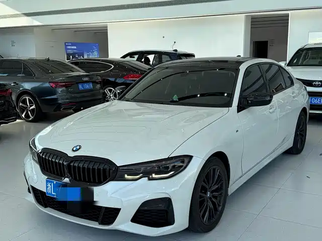 BMW 3 Series 2020