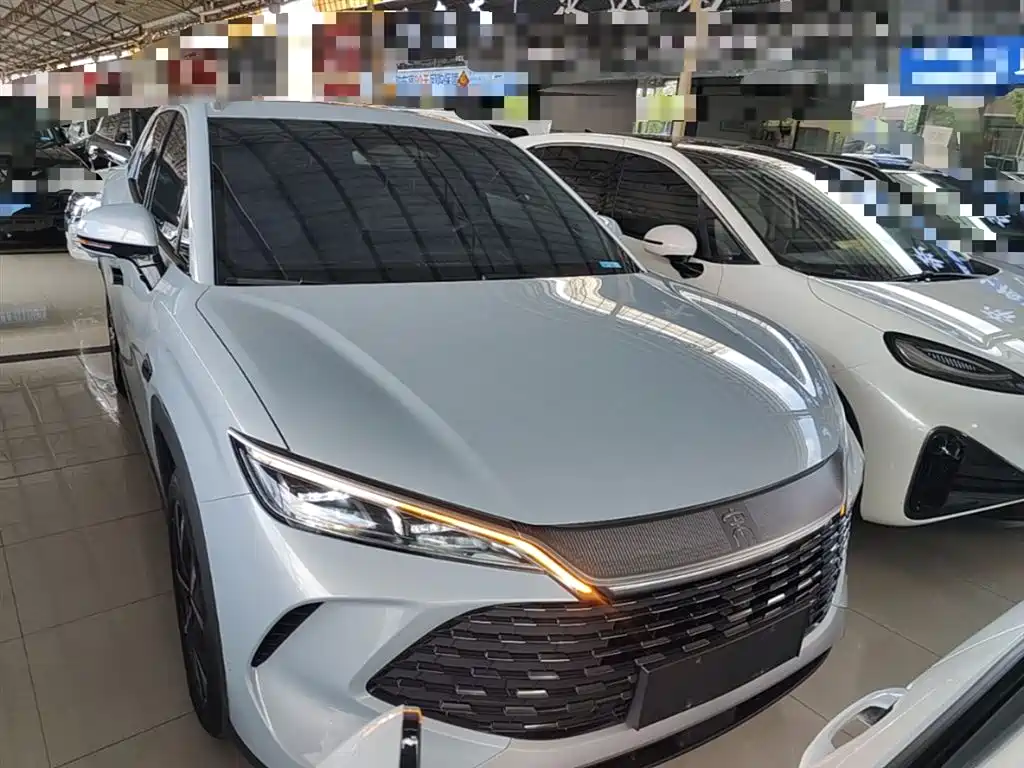BYD Song L DM-i 2025 Smart Drive 160km Premium фото 3