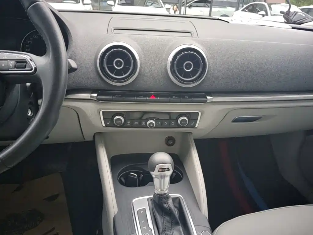 Photo 13 - Audi A3