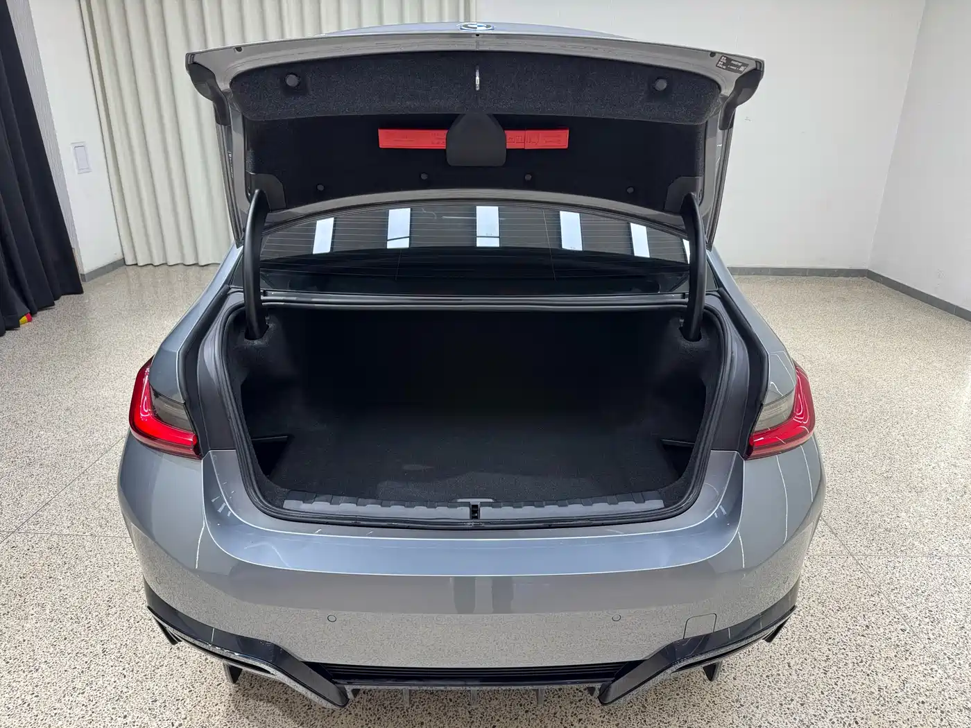 BMW i3 2022 eDrive 35 L фото 30
