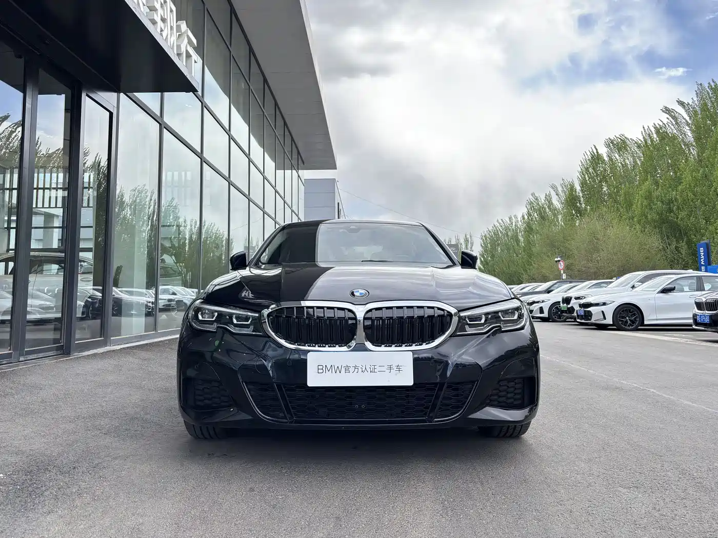 BMW 3 Series 2022 325Li M Sport Package фото 2