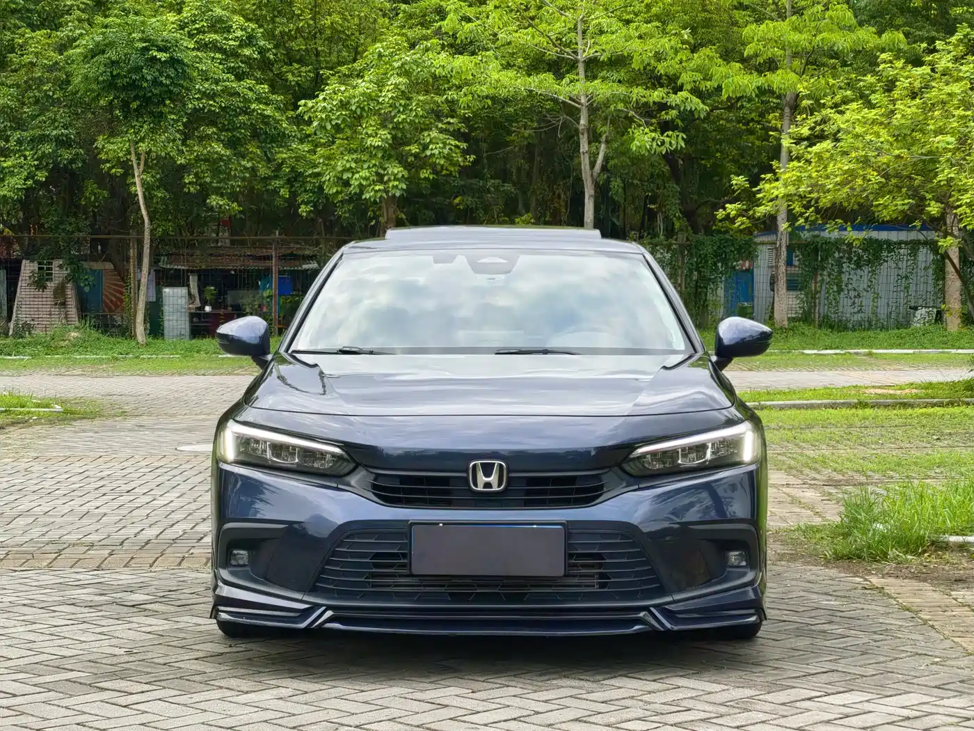 Фото 2 - Honda Civic