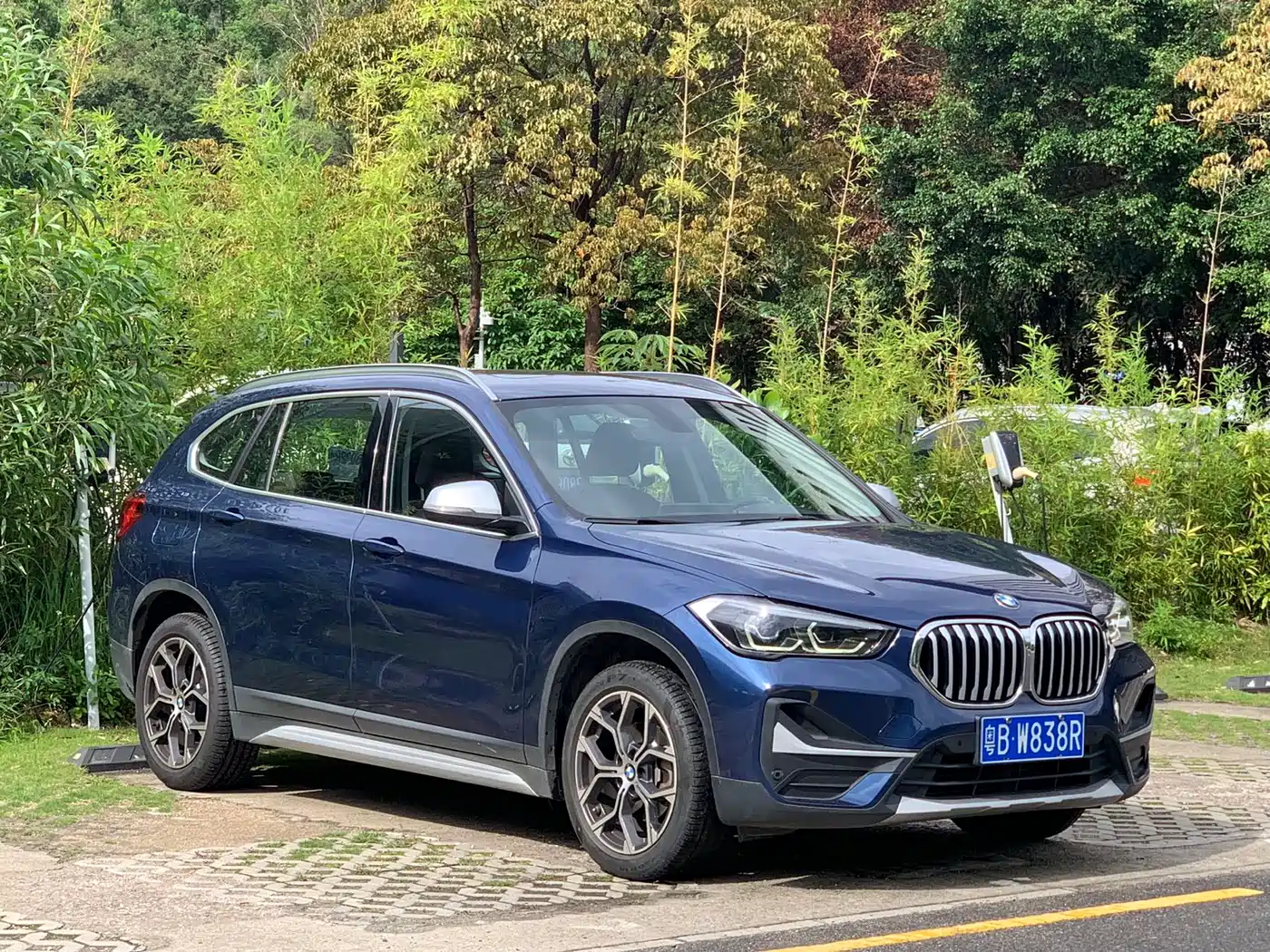 BMW X1 2022 sDrive20Li Premium фото 3
