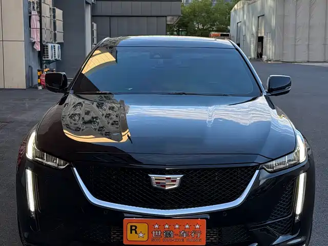 Cadillac CT5 2023