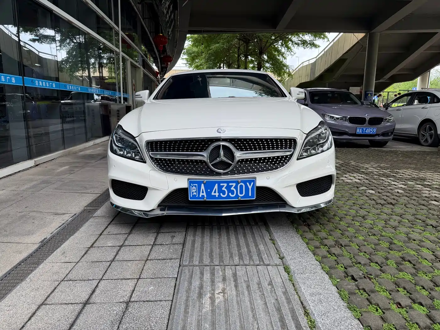 Mercedes-Benz CLS 2016 CLS 260 Edition фото 2