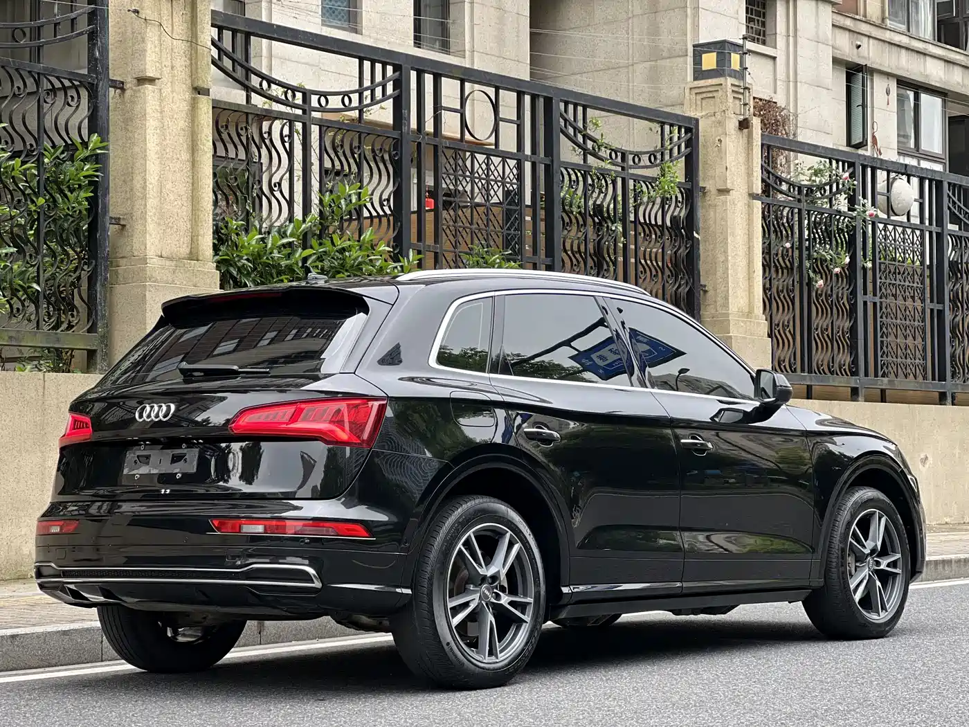 Audi Q5L 2020 45 TFSI Exclusive Fashion фото 6