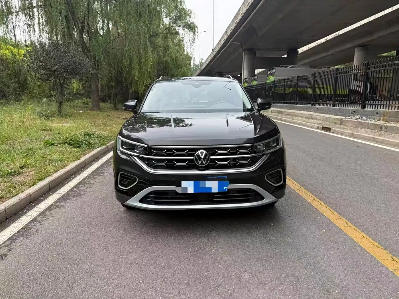 Volkswagen Tayron 2023 330TSI 2WD Luxury Plus Advanced Edition фото 2