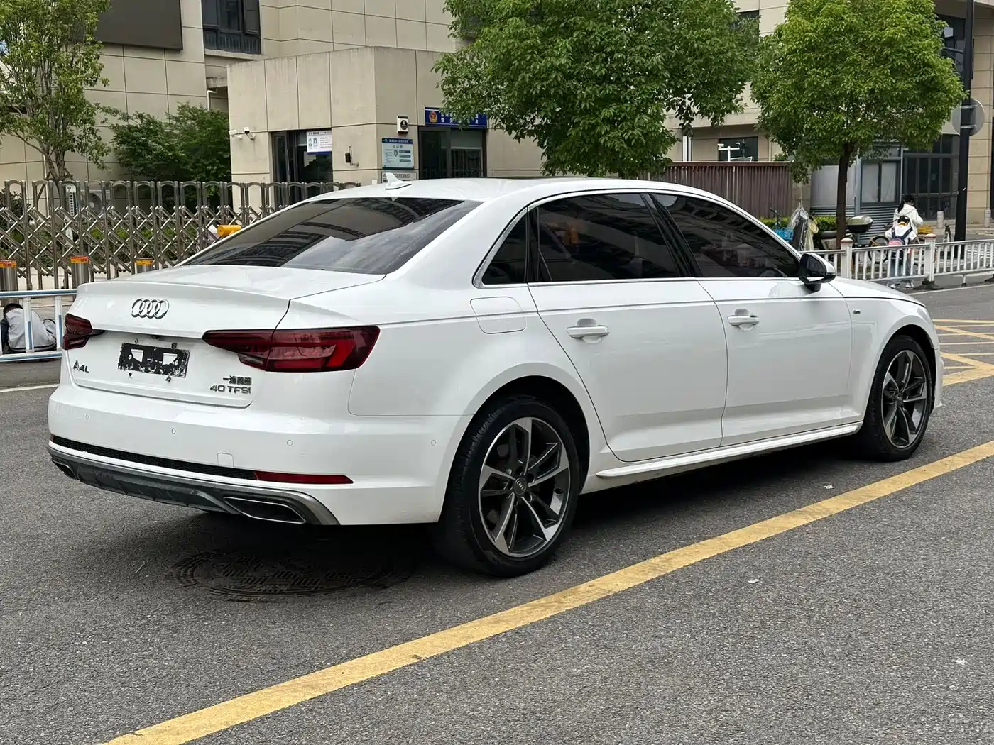 Audi A4L 2019 40 TFSI Fashion (China V) фото 9