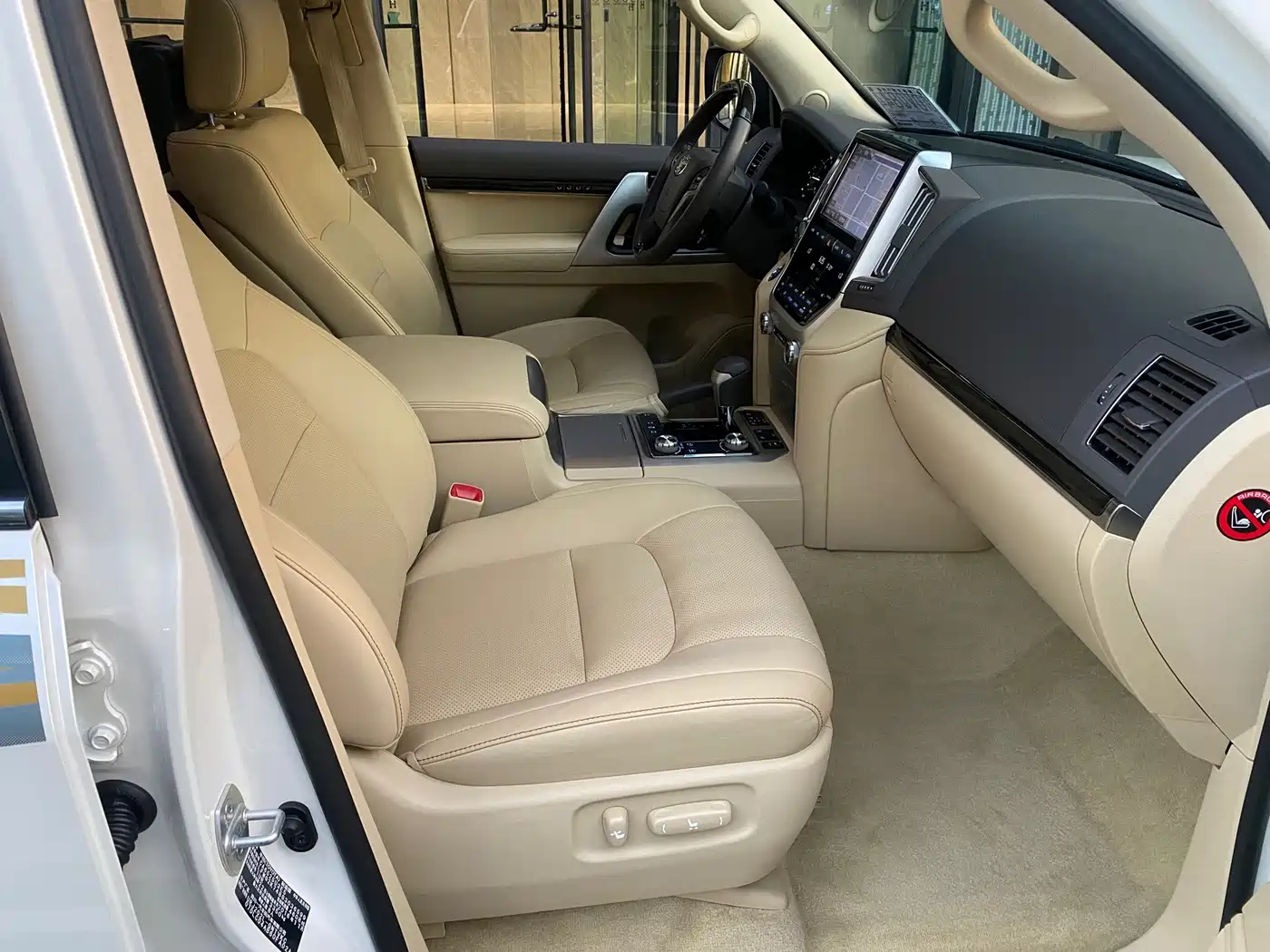 Toyota Land Cruiser 2017 2016 4.6L Automatic VX-R