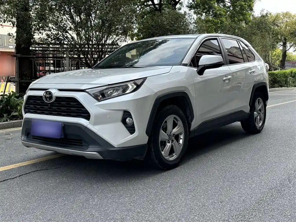 Toyota RAV4 Rongfang 2021 2.0L CVT 2WD Trend фото 25