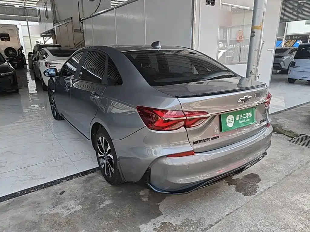 Chevrolet Monza 2019 2019 RS 330T Auto Smooth Edition China VI