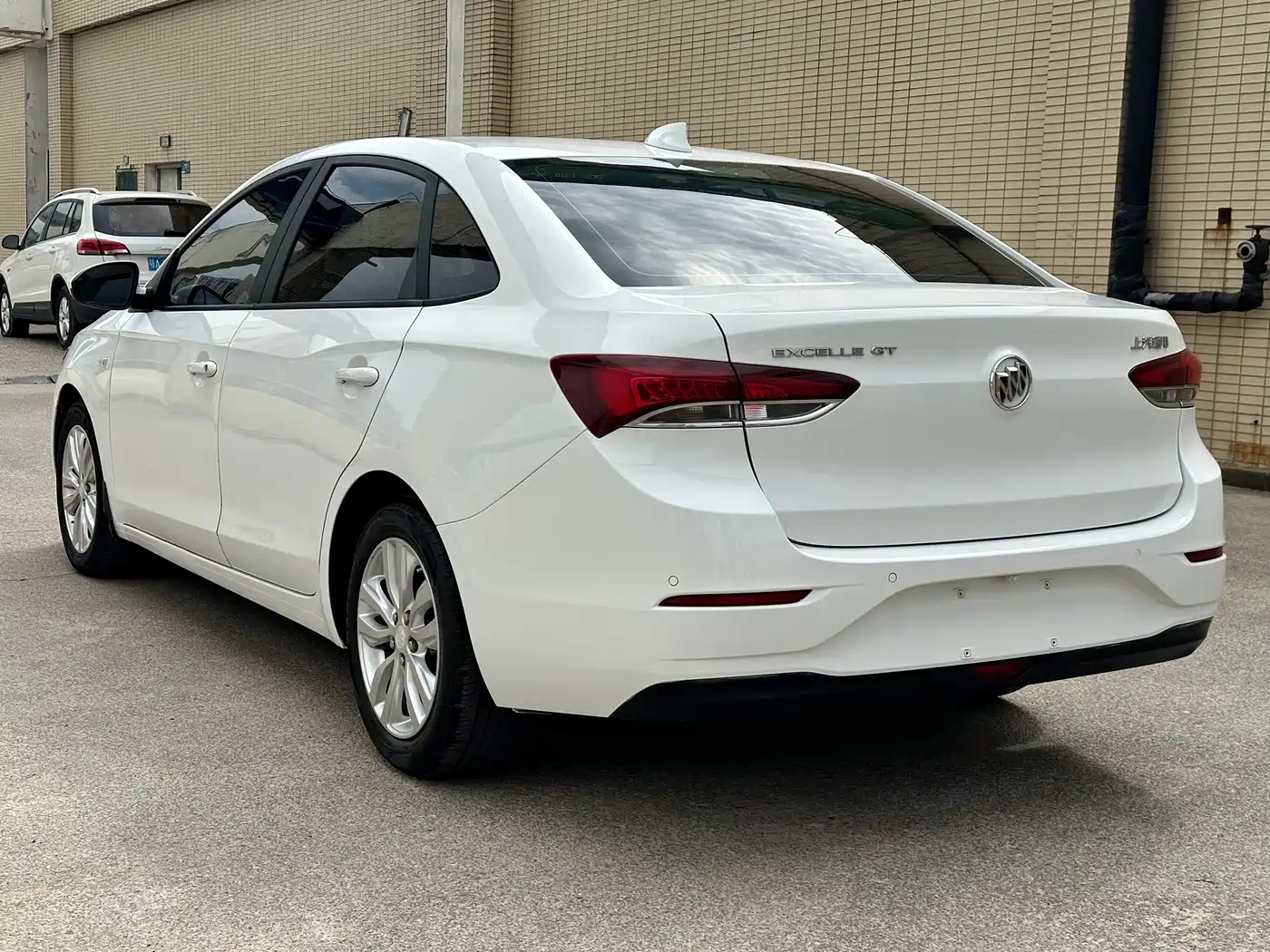 Buick Excelle 2019 15T DCT Connected Elite (China V) фото 7