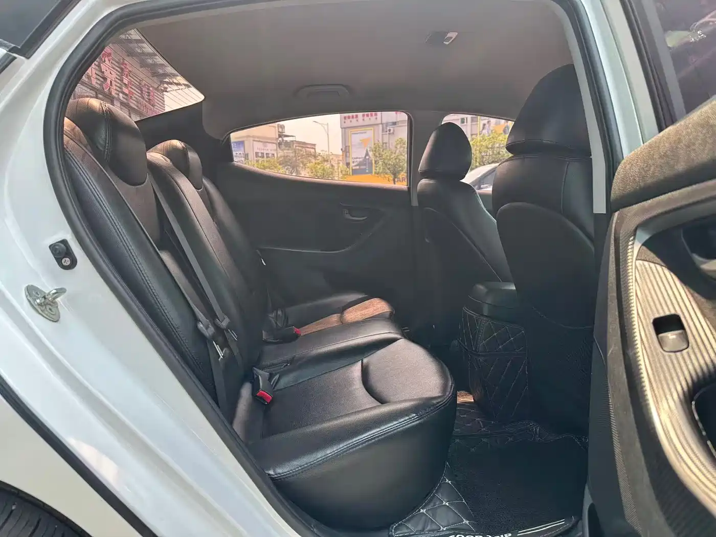 HYUNDAI LANGDONG
