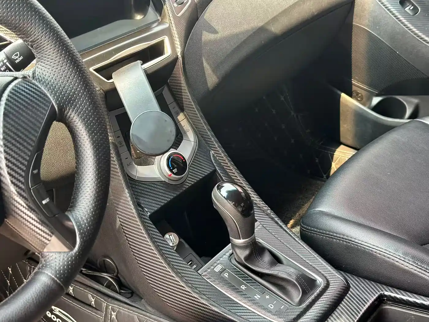 HYUNDAI LANGDONG