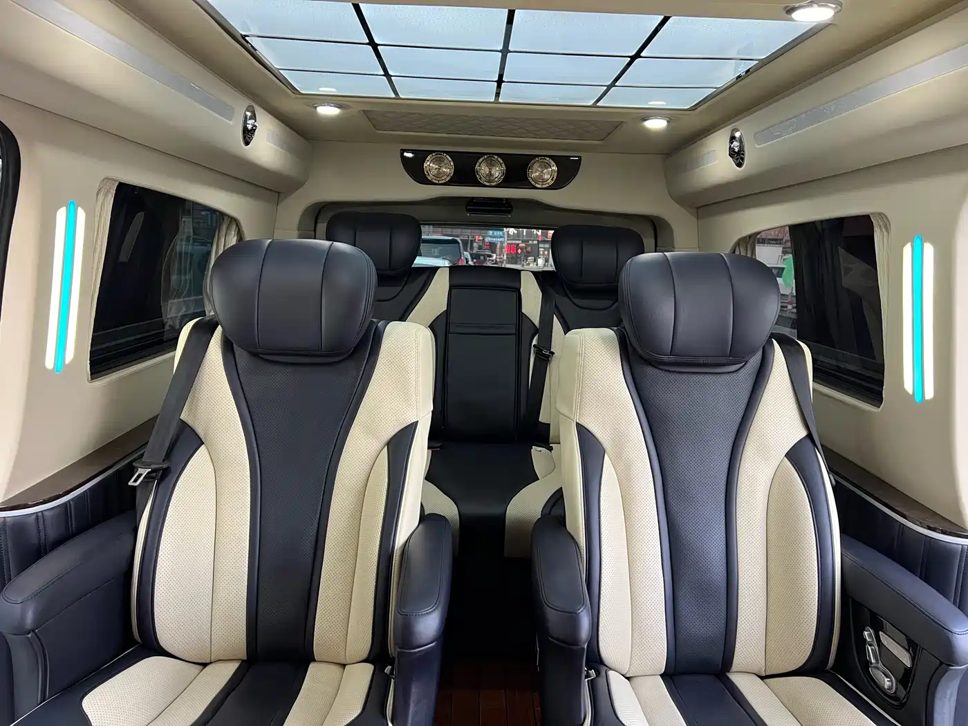 Mercedes-Benz Vito 2018 2.0T Elite Edition 7-Seater China V фото 5