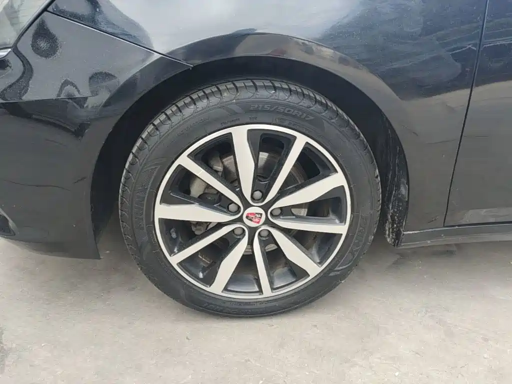 Roewe i6 2019 2018 20T Automatic Flagship Edition
