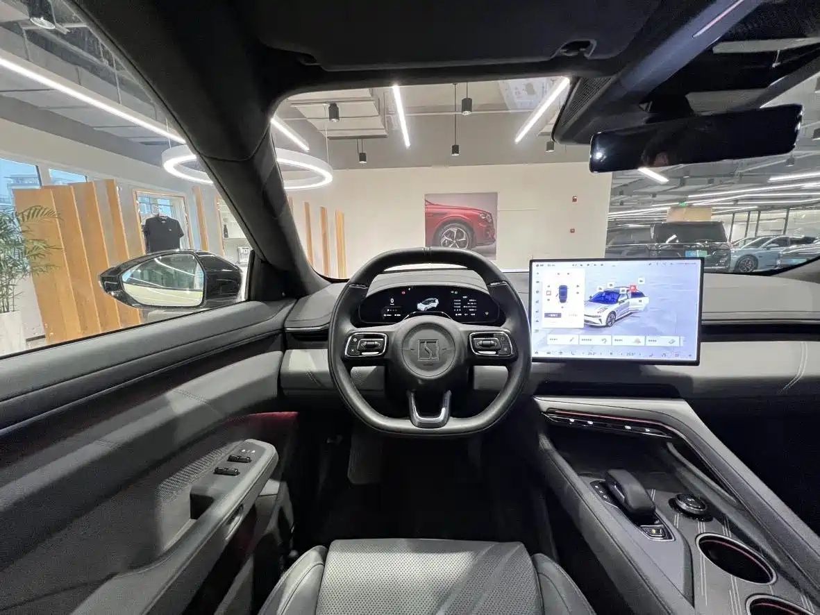 ZEEKR EXTREME KRYPTON 001