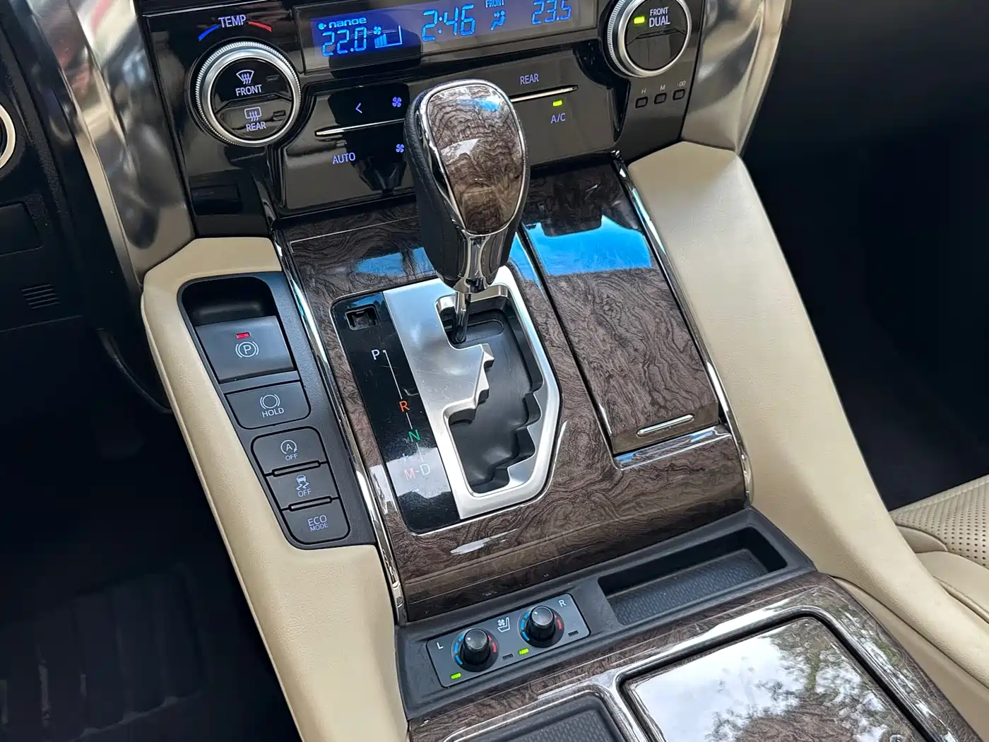 Toyota Alphard 2018 Facelift 3.5L Premium Edition фото 14