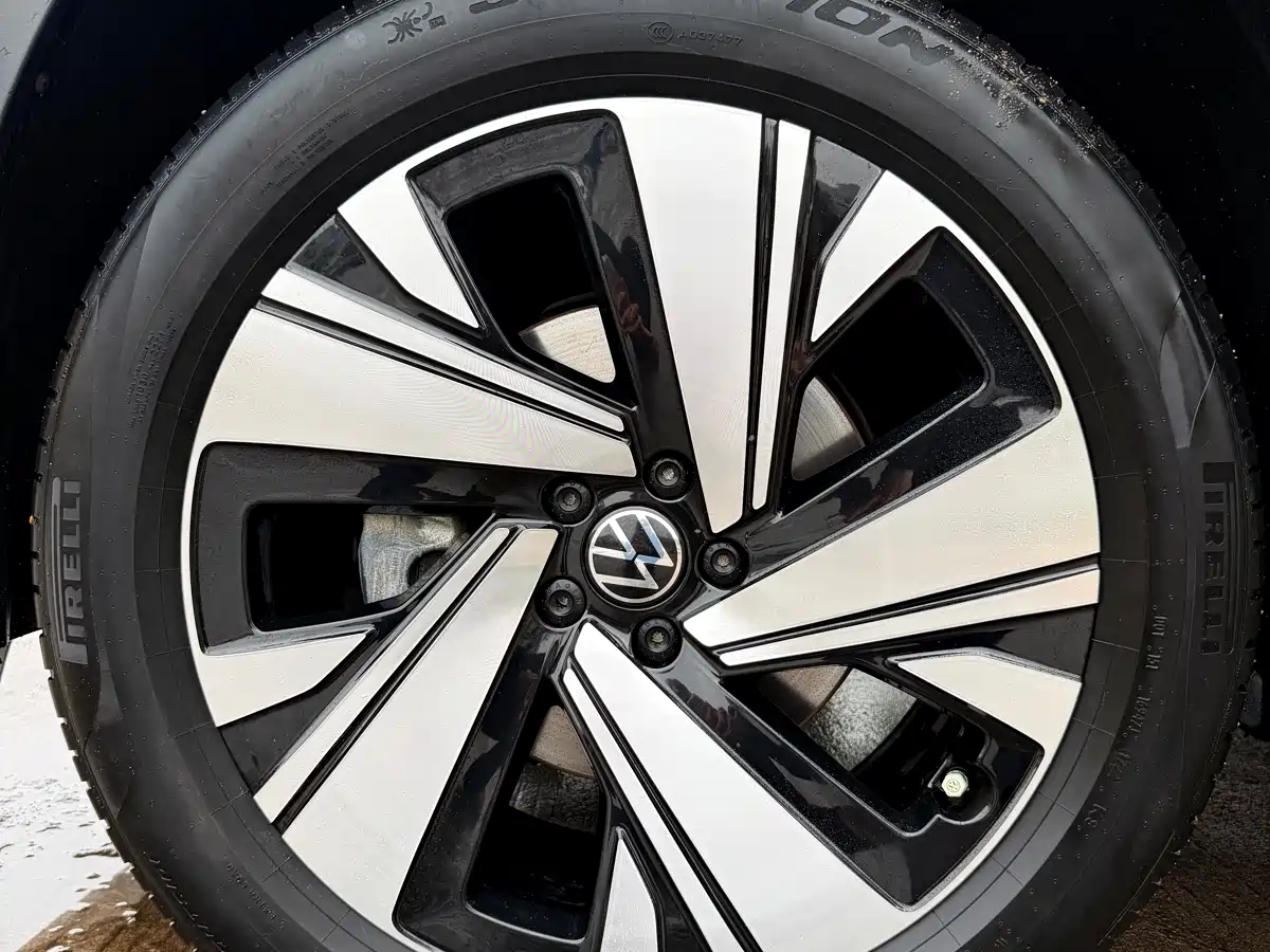Volkswagen Teramont 2022 330TSI 2WD Luxury фото 5