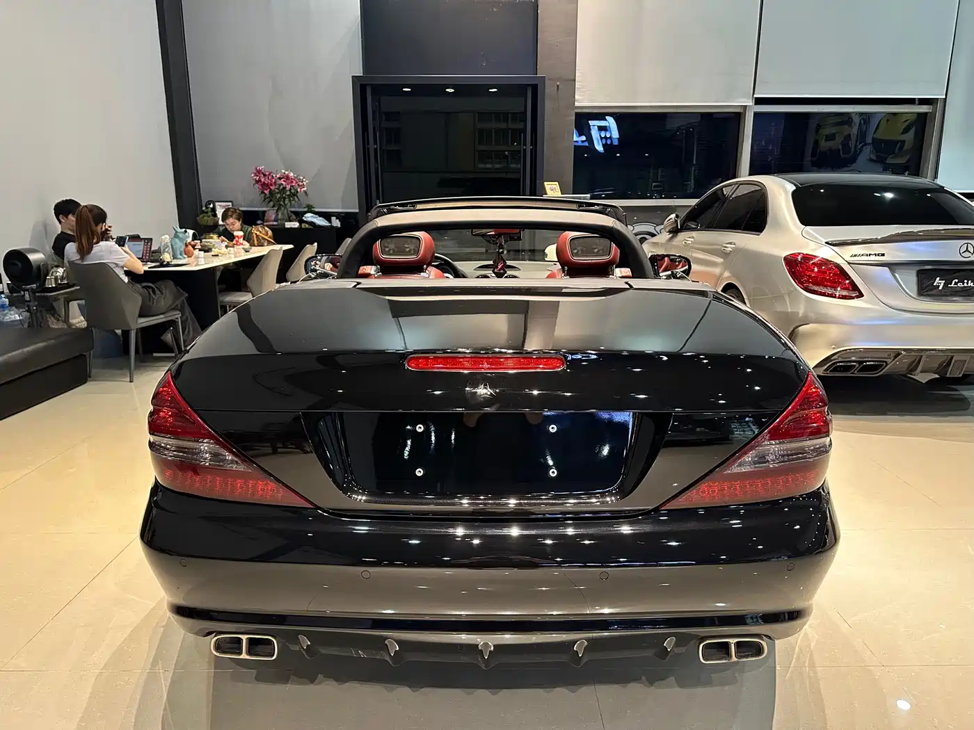 Mercedes-Benz SL-Class 2011 SL 300 Grand Edition фото 12