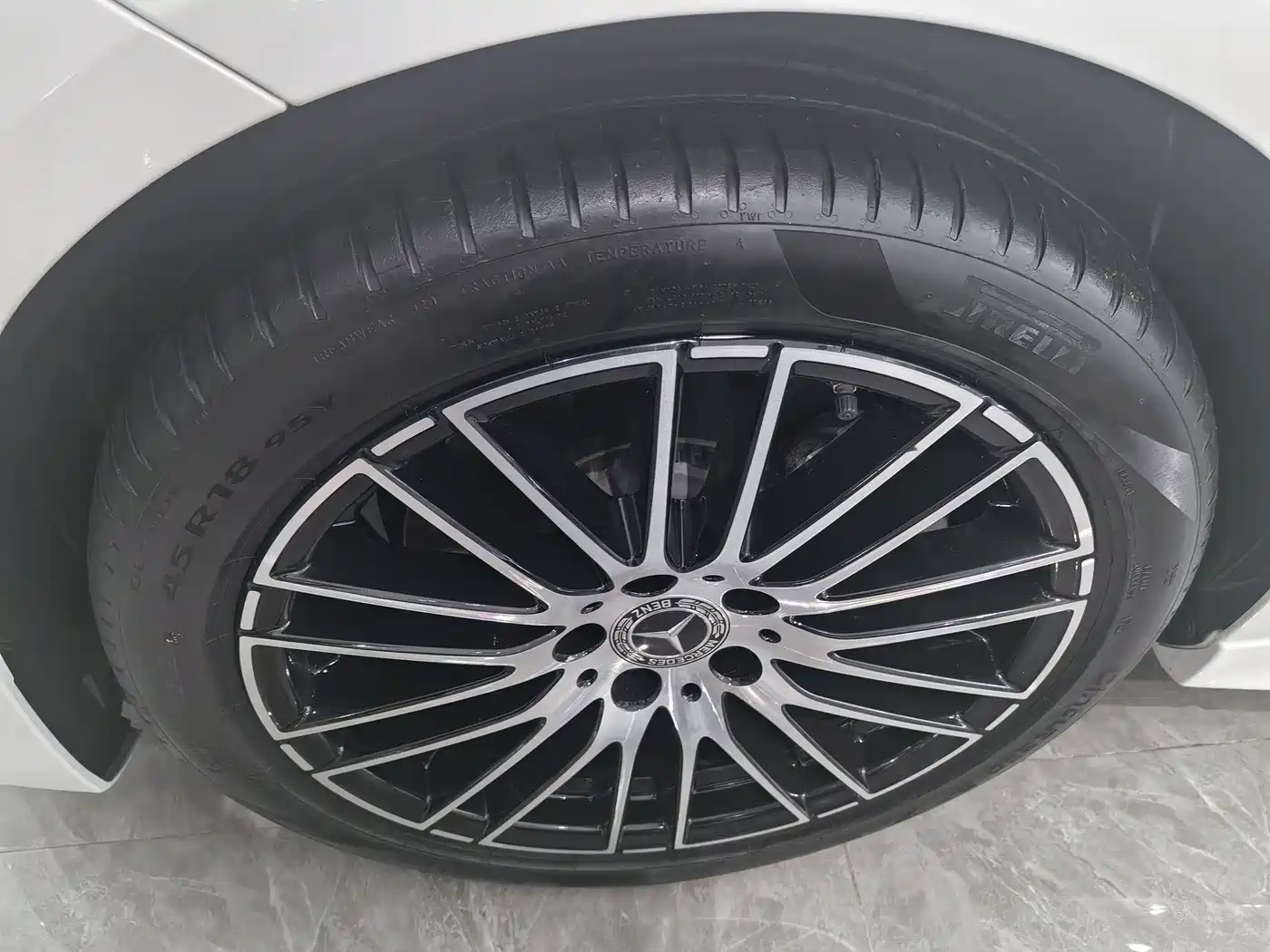 Mercedes-Benz C-Class 2022 C 260 L Sport Edition фото 3