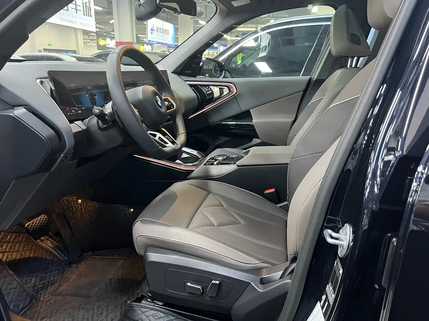 BMW X3 2025 xDrive30L Leading M Sport Package фото 14