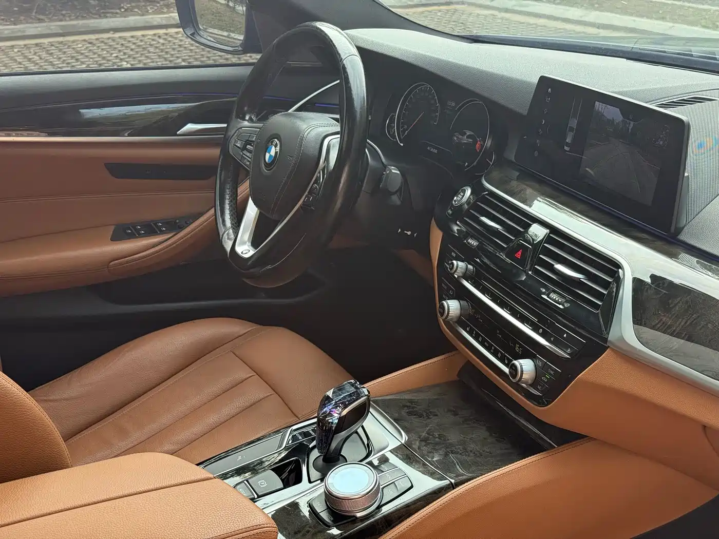 BMW 5 Series 2018 530Li Leading M Sport Package фото 16