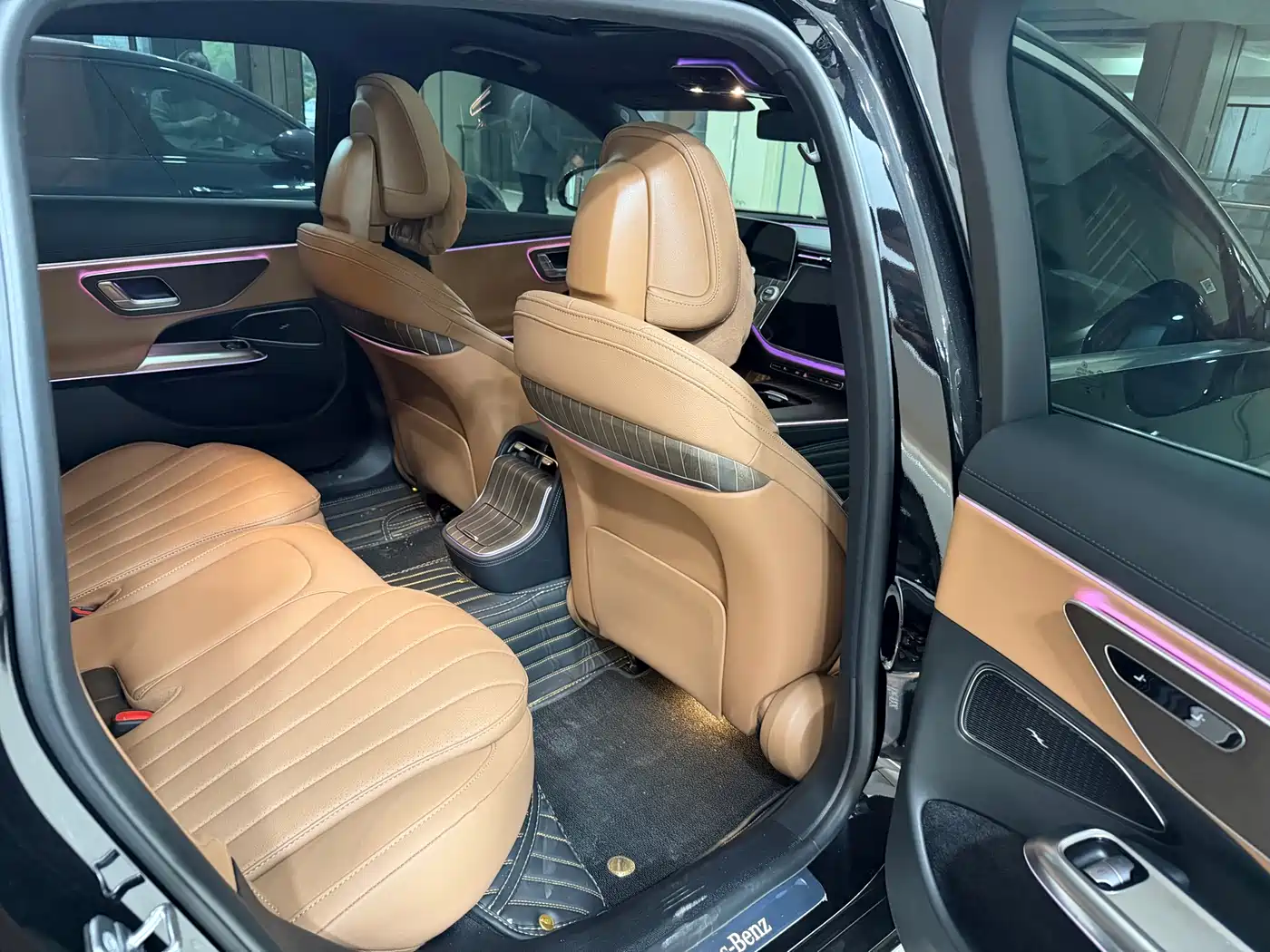 Mercedes-Benz E-Class 2025 E 300 L Fashion Sport фото 6