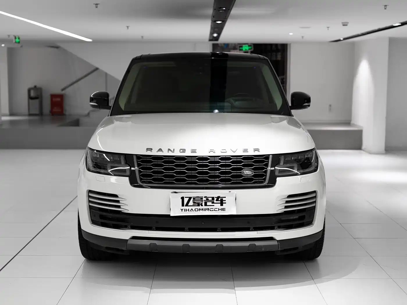Фото 1 - Land Rover Range Rover