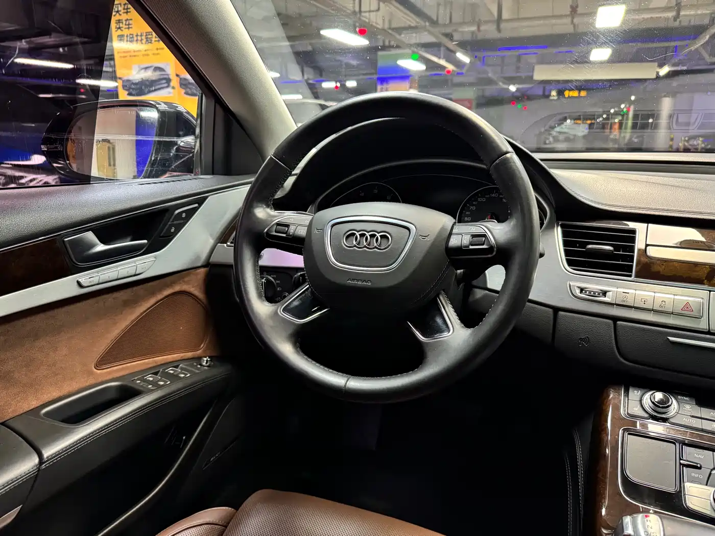 Audi A8 2014 A8L 45 TFSI quattro Luxury фото 21