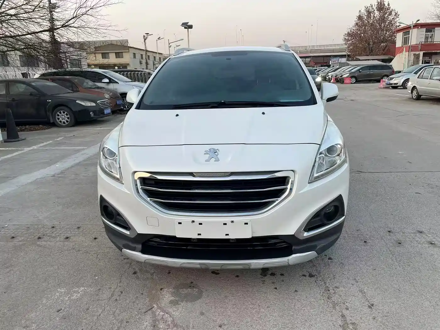 Peugeot 3008 2015 2.0L Automatic Classic Edition фото 2