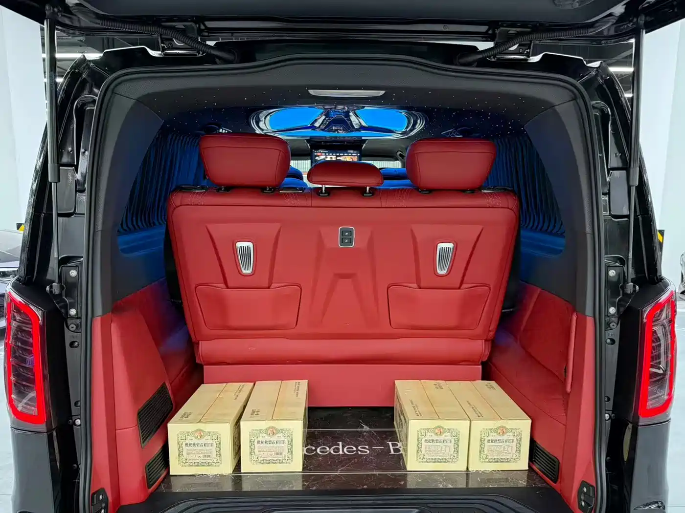 Mercedes-Benz Vito 2018 2.0T Business China V фото 9