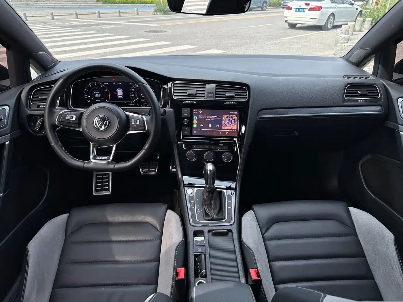 Volkswagen Golf 2019 280TSI DSG R-Line China VI фото 11