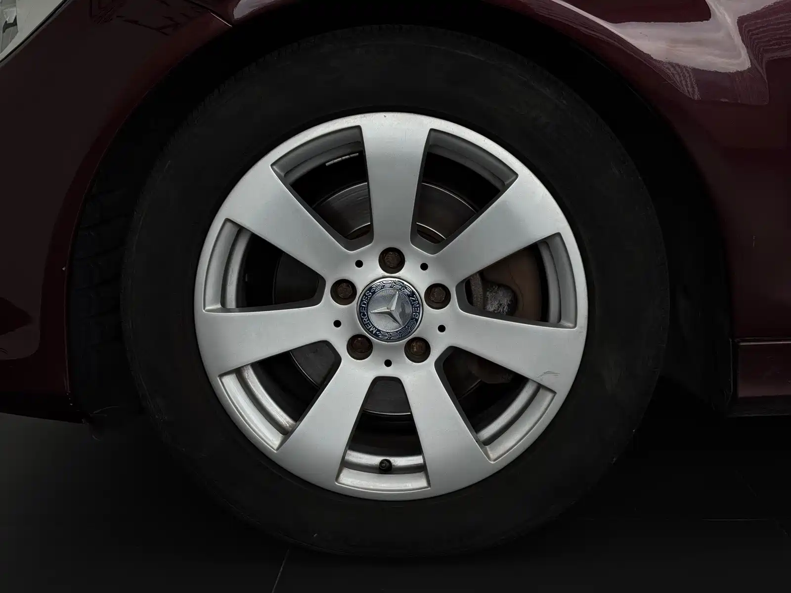 صورة 19 - Mercedes-Benz C-Class