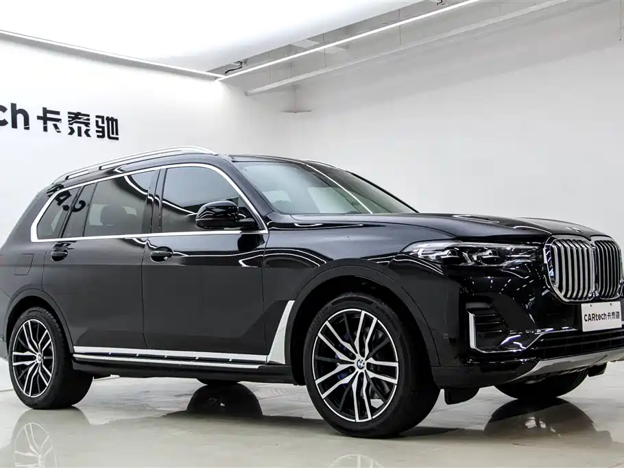 BMW X7 2020 xDrive40i Leading Luxury Package фото 4