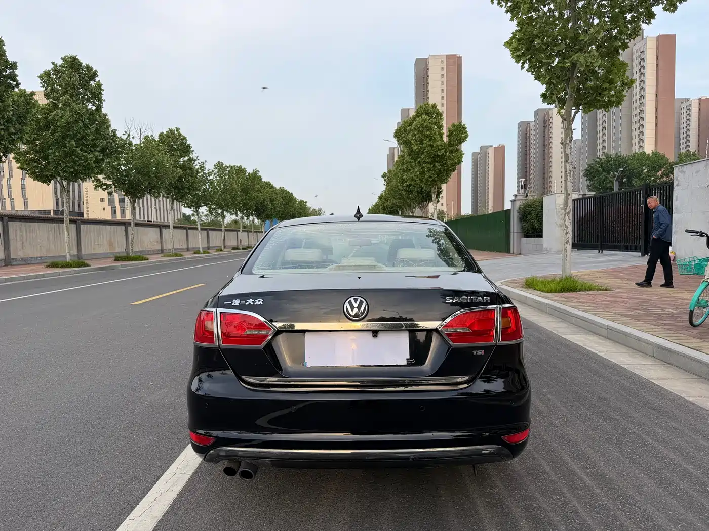 Volkswagen Sagitar 2012 1.4TSI Automatic Luxury фото 17
